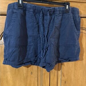 GAP Navy Shorts-L